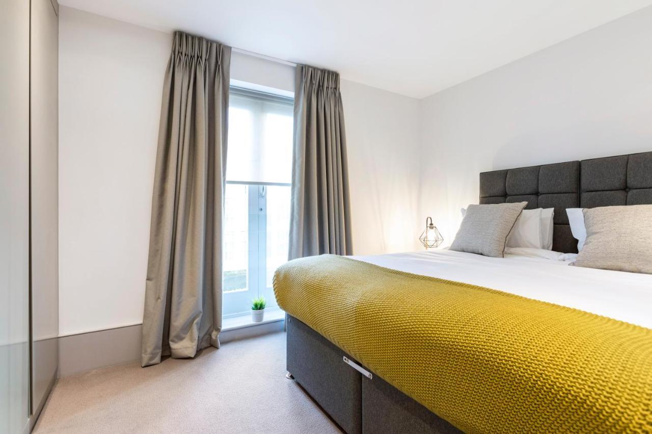 Park Ridge * London