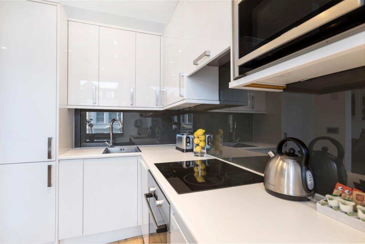 Park Ridge Apartment