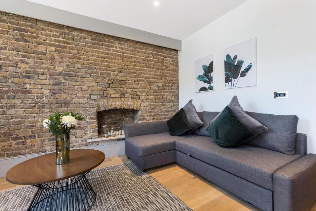 Park Ridge Apartment *